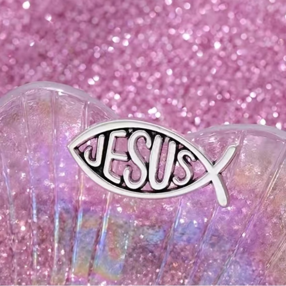 Accessories | 325 43 Metal Pin Jesus Fish Christian Symbol Brooch ...